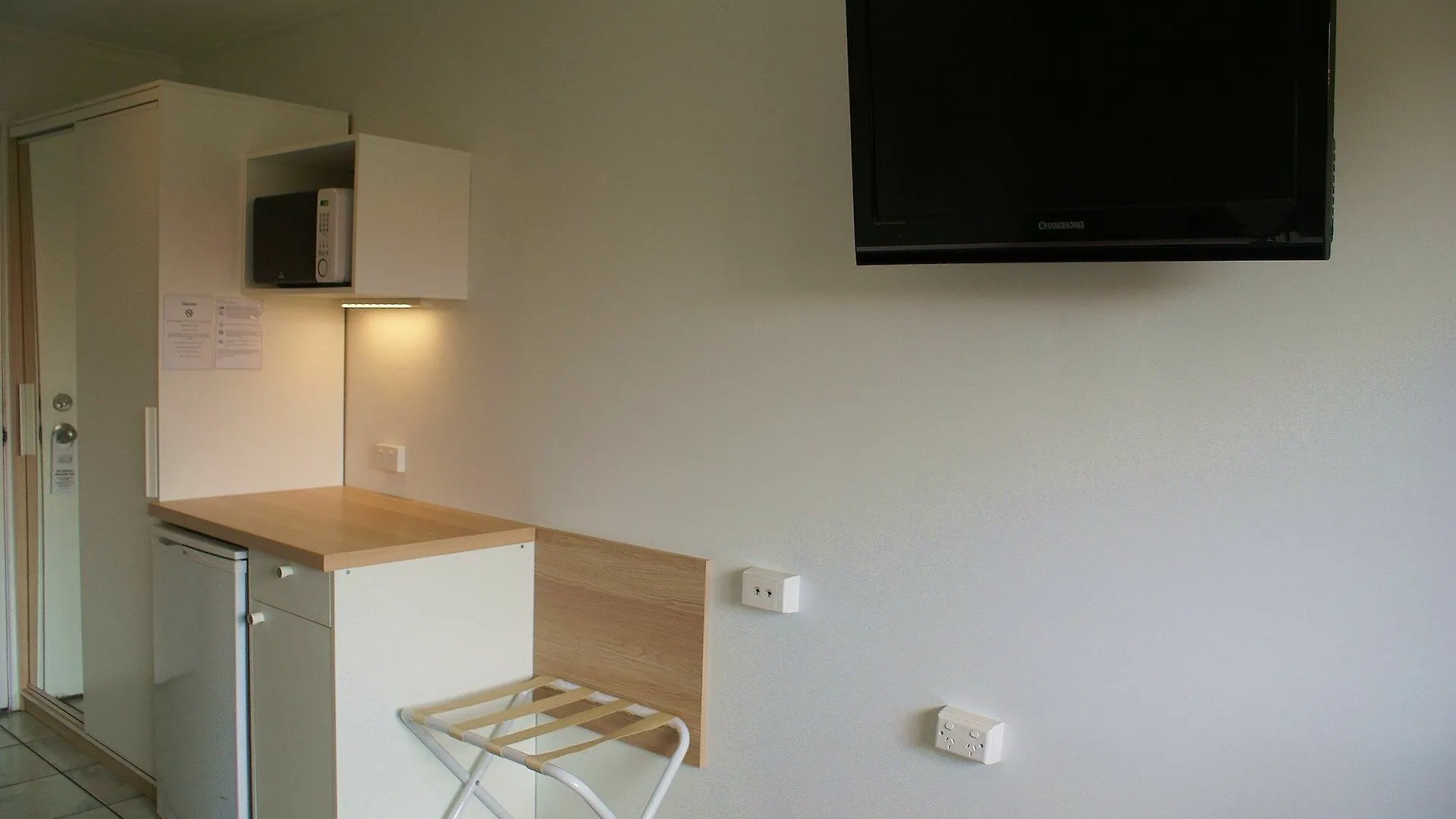Mackay Motor Inn 3*,  Australia
